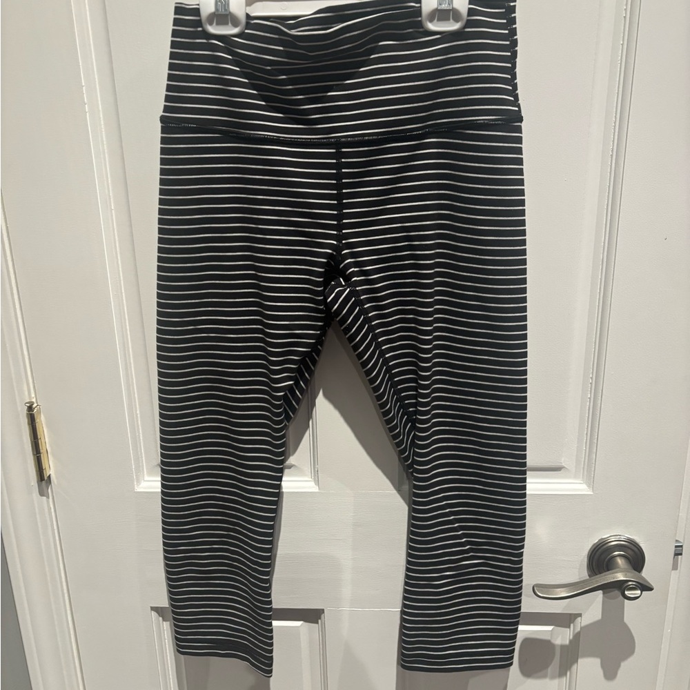 Lululemon Parallel Stripe Wunder Under Crops